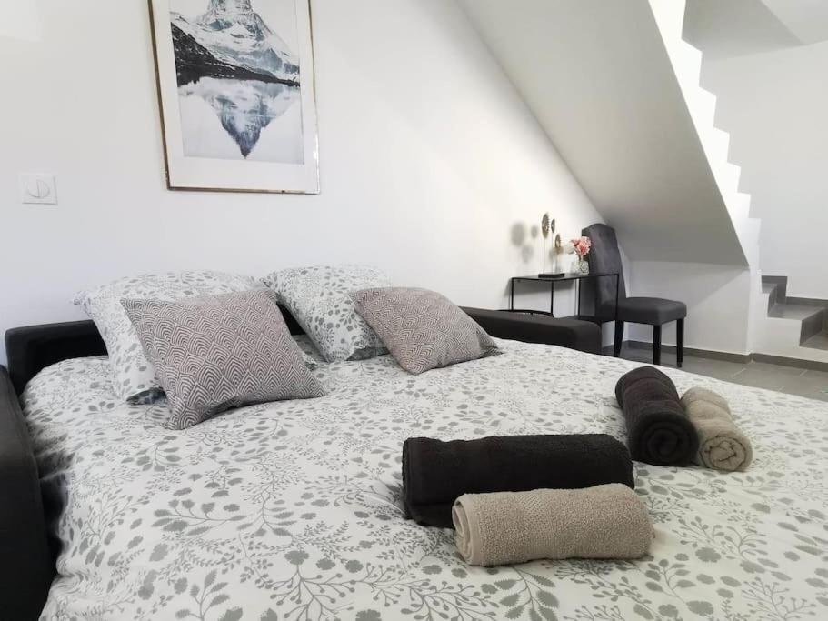 L'Elegant Duplex - Clim I Wifi I Proche Du Centre-Ville Miramas Eksteriør billede